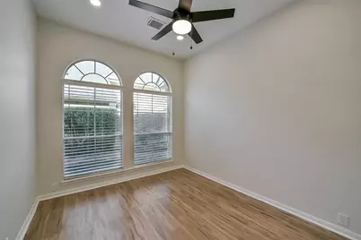 4339 Lakeshore Forest Drive, Missouri City, TX 77459 - Photo 9