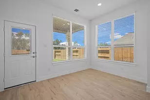 619 Crested Duck Ct, Willis, TX 77318 - Photo 7