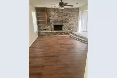 2525 B Robinson Way, Huntsville, TX 77340 - Photo 3
