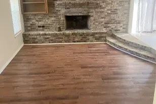 2525 B Robinson Way, Huntsville, TX 77340 - Photo 3