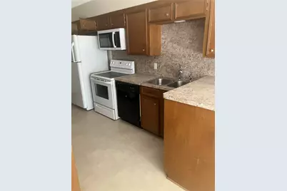 2525 B Robinson Way, Huntsville, TX 77340 - Photo 5