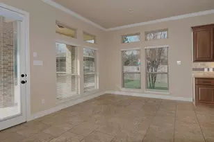 7 Prism Point Place, The Woodlands, TX 77389 - Photo 11