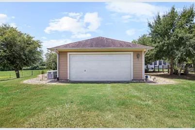 32675 Fm 1488 Road, Hempstead, TX 77445 - Photo 23