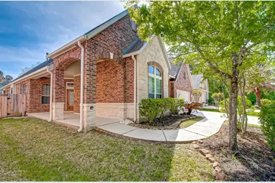 75 Tapestry Forest Place, The Woodlands, TX 77381 - Photo 5