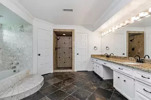 5511 Greentree Dr Dr, Sugar Land, TX 77479 - Photo 39