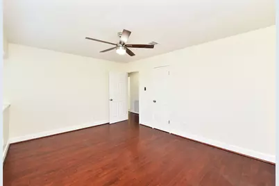 2210 Pomeran Drive, Houston, TX 77080 - Photo 31