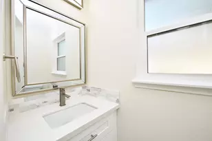 2210 Pomeran Dr, Houston, TX 77080 - Photo 29