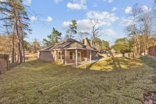 512 Sandy Oaks Dr, Huntsville, TX 77340 - Photo 31