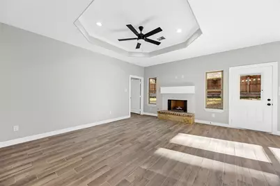 512 Sandy Oaks Drive, Huntsville, TX 77340 - Photo 17