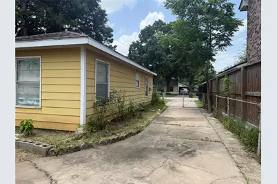 5522 Woodlark Street, Houston, TX 77017 - Photo 3