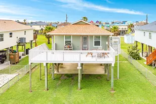 433 Seabean St, Surfside Beach, TX 77541 - Photo 1