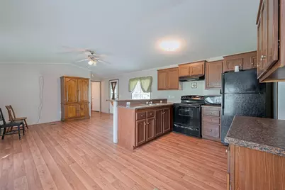 506 South Oakhurst Drive, Livingston, TX 77351 - Photo 15