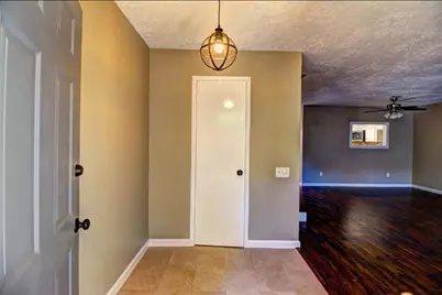 9138 Wilcrest Drive #9138, Houston, TX 77099 - Photo 3