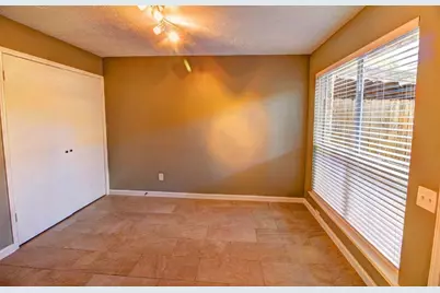 9138 Wilcrest Drive #9138, Houston, TX 77099 - Photo 7