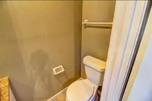 9138 Wilcrest Dr, Houston, TX 77099 - Photo 11