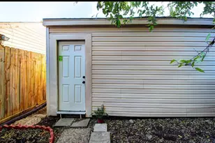 9138 Wilcrest Dr, Houston, TX 77099 - Photo 25