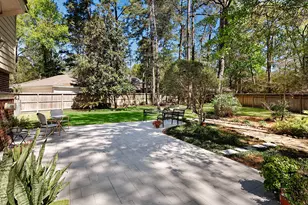 26 Serene Creek Pl, The Woodlands, TX 77382 - Photo 23