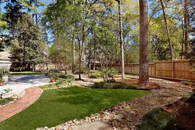 26 Serene Creek Place, The Woodlands, TX 77382 - Photo 19