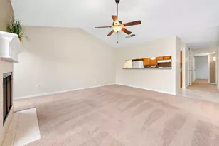 6701 Sands Point Dr, Houston, TX 77074 - Photo 5