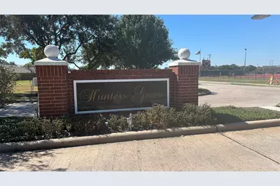 1802 Pinewood Park Drive, Missouri City, TX 77489 - Photo 11