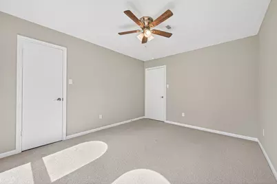 1307 Hitherfield Drive, Sugar Land, TX 77498 - Photo 19
