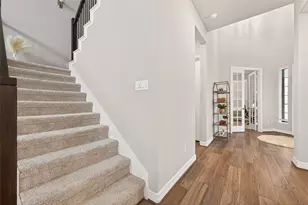 2022 Meteor Fls Dr, Richmond, TX 77469 - Photo 7