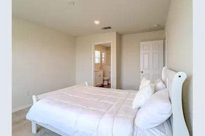 4406 Rushing Ridge Court, Houston, TX 77069 - Photo 19