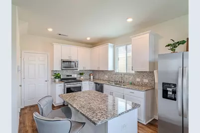 4406 Rushing Ridge Court, Houston, TX 77069 - Photo 11