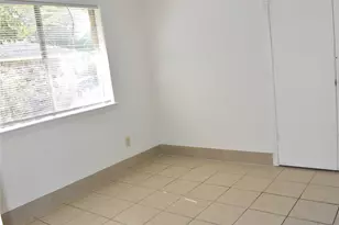 7215 Caracas Dr, Houston, TX 77083 - Photo 17