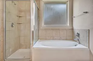 12026 Eagle Ridge Dr, Mont Belvieu, TX 77535 - Photo 19