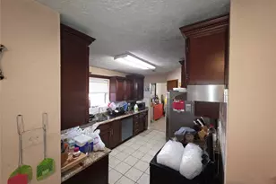 11611 Sagevale Ln, Houston, TX 77089 - Photo 5