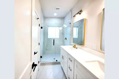 1063 Ferguson Way, Houston, TX 77088 - Photo 13