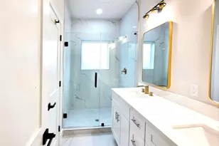1063 Ferguson Way, Houston, TX 77088 - Photo 13