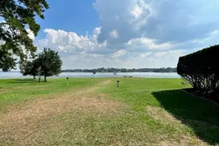 11630 Twain Dr, Montgomery, TX 77356 - Photo 1