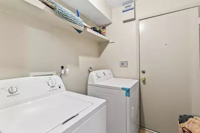 1 E Woodtimber Court, Spring, TX 77381 - Photo 7