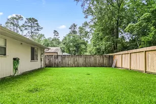 1 E Woodtimber Ct, Spring, TX 77381 - Photo 15