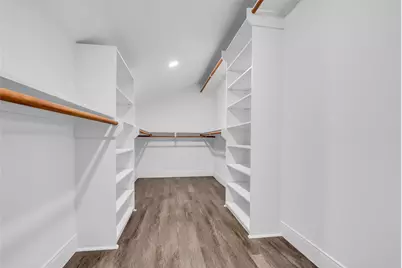 1810 N Red Cedar Circle, The Woodlands, TX 77380 - Photo 33