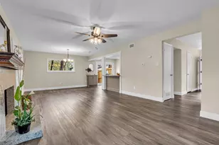 1810 N Red Cedar Cir, The Woodlands, TX 77380 - Photo 15