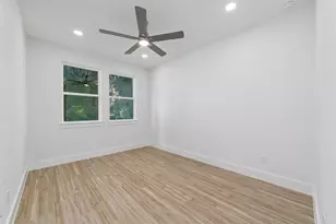 2109 Holman St, Houston, TX 77004 - Photo 15