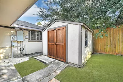 10519 Pleasanton Drive, Houston, TX 77038 - Photo 21