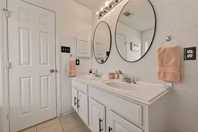 4146 Mt Everest Way, Katy, TX 77449 - Photo 15