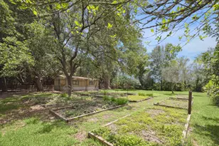 5400 W Bayshore Dr, Bacliff, TX 77518 - Photo 47