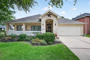 1110 Carriage Ct, Seabrook, TX 77586 - Photo 1