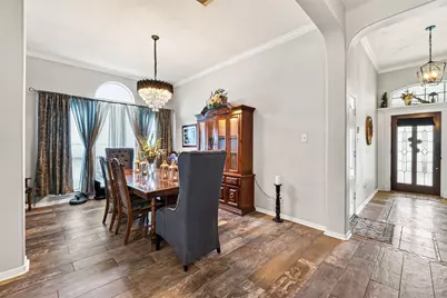 1110 Carriage Court, Seabrook, TX 77586 - Photo 9