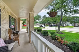 1110 Carriage Ct, Seabrook, TX 77586 - Photo 5