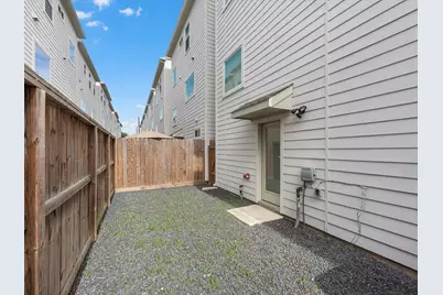 8311 Brecha Lane, Houston, TX 77055 - Photo 19