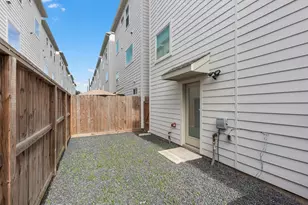 8311 Brecha Ln, Houston, TX 77055 - Photo 19