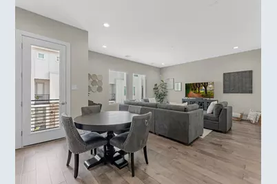 8311 Brecha Lane, Houston, TX 77055 - Photo 5