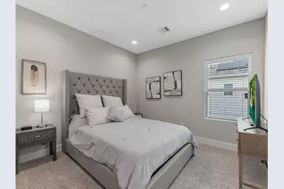 8311 Brecha Lane, Houston, TX 77055 - Photo 13