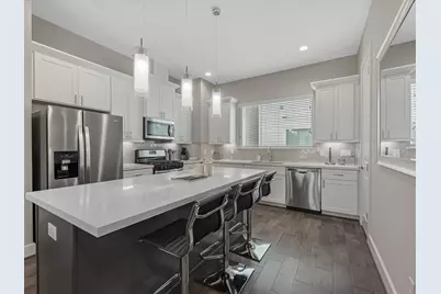 8311 Brecha Lane, Houston, TX 77055 - Photo 7